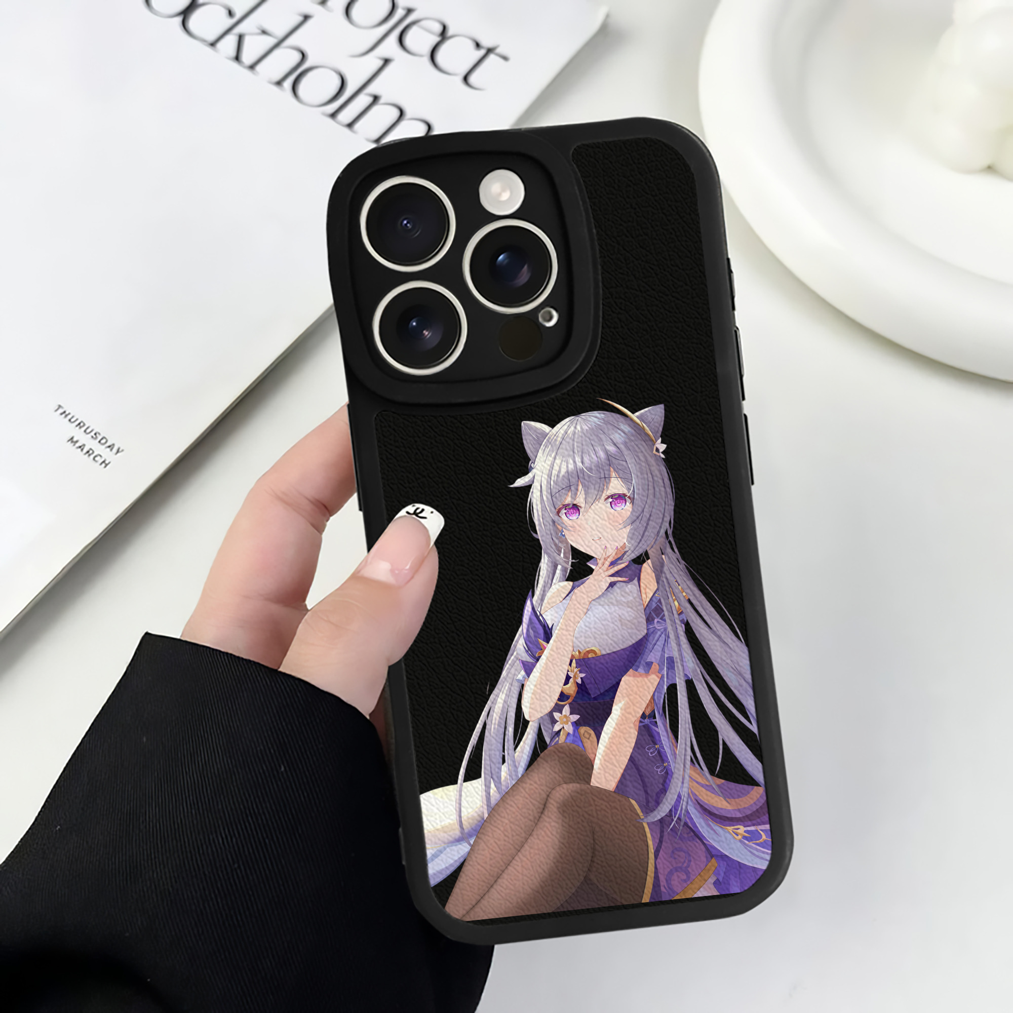 げんし神 刻晴 こくせい genshin Kokusei 【iPhone 16シリーズ対応】シリコンスマホケース（レザー調） 材質：シリコン
